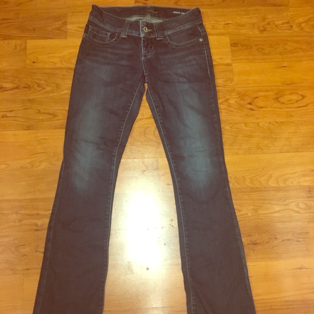 Guess jeans size 26, standard height